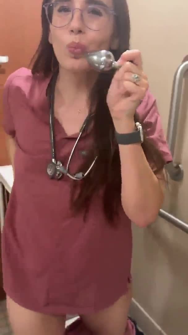 Homemade Videos pumped on the internet, with a dosed nurse getting an anal plug on her back!
