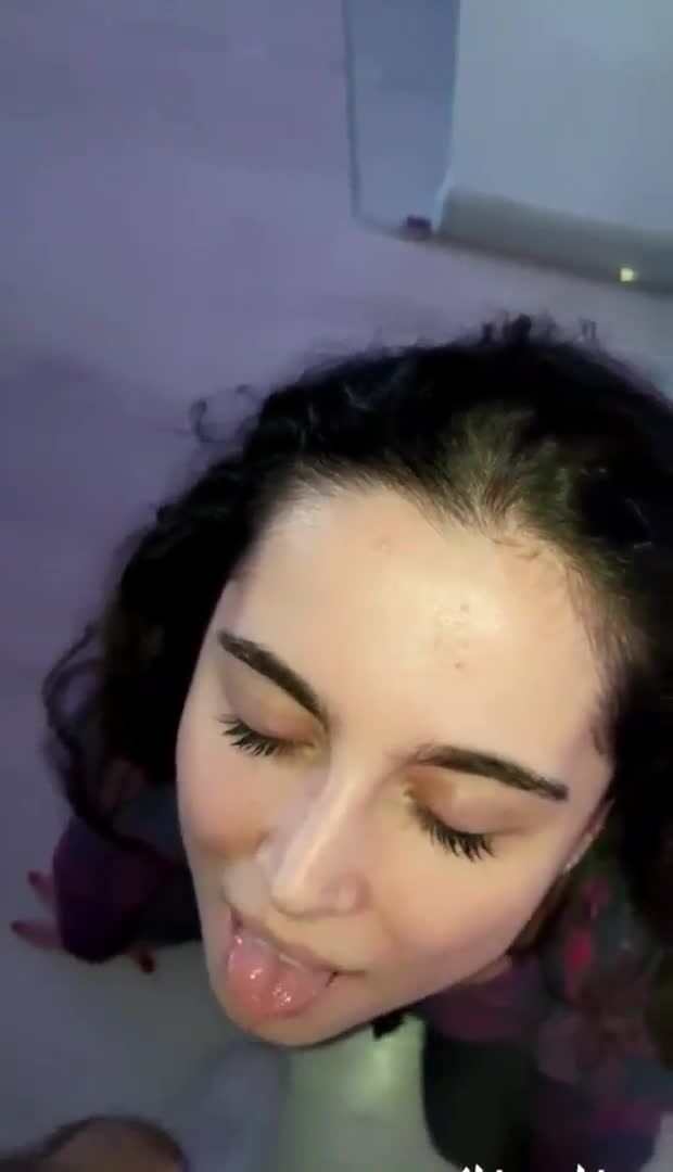 Virgin throws himself and gets a hot bath of love on his face
